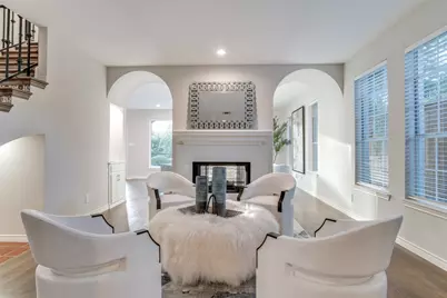 8931 Club Creek Circle, Dallas, TX 75238 - Photo 14