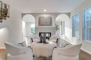 8931 Club Creek Cir, Dallas, TX 75238 - Photo 14