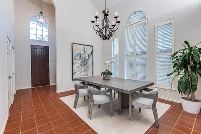 8931 Club Creek Circle, Dallas, TX 75238 - Photo 8