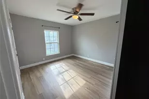 4205 Valentine St, Fort Worth, TX 76107 - Photo 8