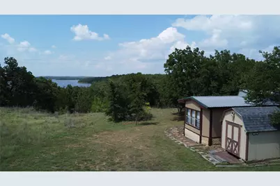 194 Lakeview Court, Sunset, TX 76270 - Photo 1
