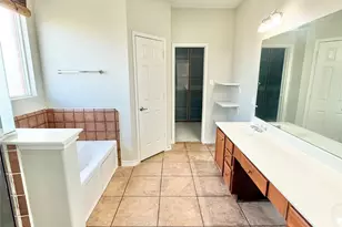 308 Serenade Ln, Euless, TX 76039 - Photo 20