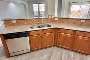 308 Serenade Ln, Euless, TX 76039 - Photo 6