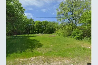 404 Howell St, Saint Jo, TX 76265 - Photo 1