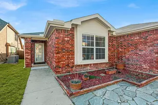 817 Andrews Ct, Anna, TX 75409 - Photo 2