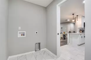 225 Highridge Dr, DeSoto, TX 75115 - Photo 12