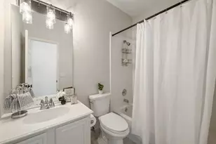 1253 Hershey Ln, Lewisville, TX 75077 - Photo 16