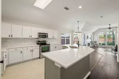 1253 Hershey Lane, Lewisville, TX 75077 - Photo 6