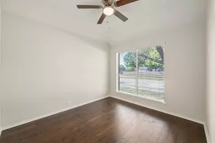 1253 Hershey Ln, Lewisville, TX 75077 - Photo 14