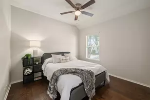 1253 Hershey Ln, Lewisville, TX 75077 - Photo 12