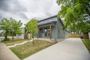 836 E Maddox Ave, Fort Worth, TX 76104 - Photo 2