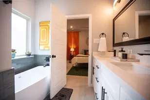 836 E Maddox Ave, Fort Worth, TX 76104 - Photo 22