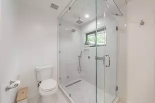 3641 Timberview Rd, Dallas, TX 75229 - Photo 18