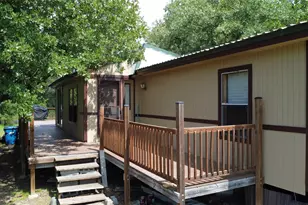 194 Lakeview, Sunset, TX 76270 - Photo 4