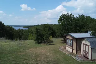 194 Lakeview, Sunset, TX 76270 - Photo 1