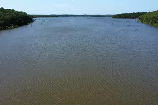 194 Lakeview, Sunset, TX 76270 - Photo 6