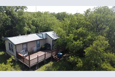194 Lakeview, Sunset, TX 76270 - Photo 2