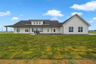 496 Willow Moon Ranch Rd, Crawford, TX 76638 - Photo 2