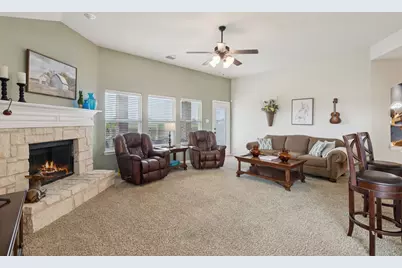 6806 Bear Lane, Greenville, TX 75402 - Photo 10