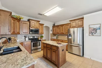 6806 Bear Lane, Greenville, TX 75402 - Photo 6