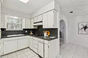 3605 Spring Valley Dr, Bedford, TX 76021 - Photo 10