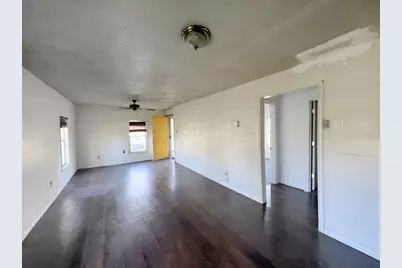 507 Natchez Street, Hearne, TX 77859 - Photo 6