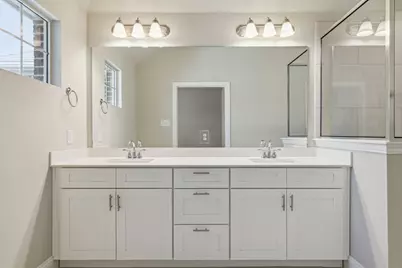 625 Hutchinson Lane, Lewisville, TX 75077 - Photo 8