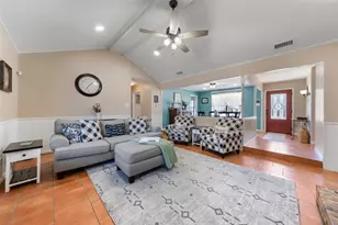 162 High Ridge Dr, Bruceville, TX 76630 - Photo 8