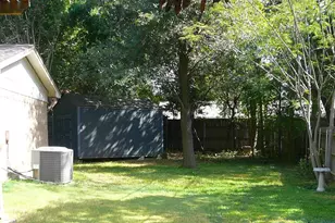 3920 Woodruff Ct, Arlington, TX 76017 - Photo 34