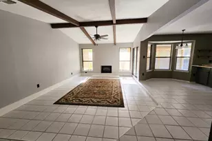 3920 Woodruff Ct, Arlington, TX 76017 - Photo 4