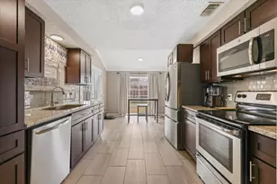 7636 Castillo Rd, Fort Worth, TX 76112 - Photo 10