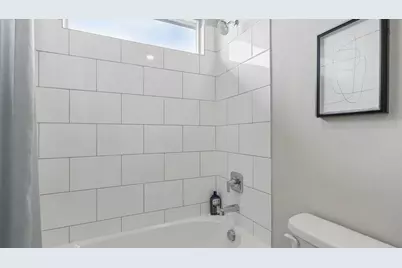 1922 Jackson Street, Cleburne, TX 76033 - Photo 26