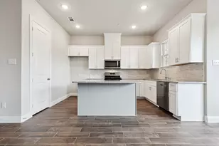 548 Hutchinson Ln, Lewisville, TX 75077 - Photo 1