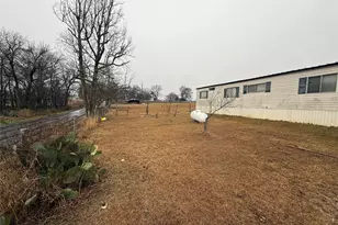 505 Co Rd 1442, Yantis, TX 75497 - Photo 14