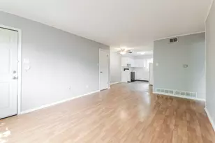 1400 N Austin St, Denton, TX 76201 - Photo 4