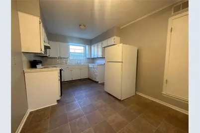 1400 N Austin Street #1, Denton, TX 76201 - Photo 4