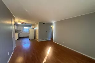 1400 N Austin St, Denton, TX 76201 - Photo 2