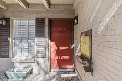 4205 Avondale Avenue #104, Dallas, TX 75219 - Photo 6