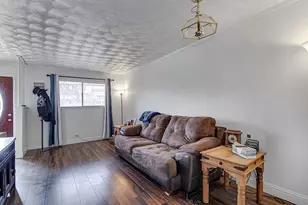 304 Sundown Ct, Burleson, TX 76028 - Photo 6