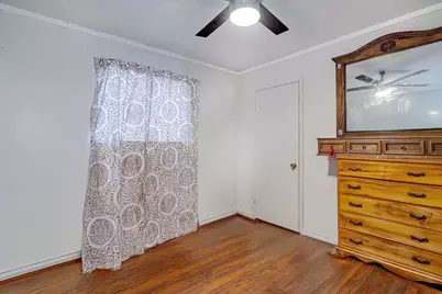 304 Sundown Court, Burleson, TX 76028 - Photo 16