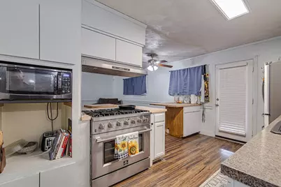 304 Sundown Court, Burleson, TX 76028 - Photo 8