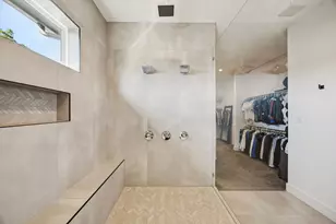 9733 Mixon Dr, Dallas, TX 75220 - Photo 22