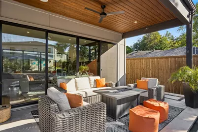 9733 Mixon Drive, Dallas, TX 75220 - Photo 30