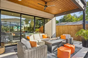 9733 Mixon Dr, Dallas, TX 75220 - Photo 6