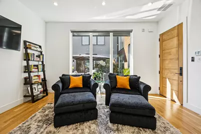 9733 Mixon Drive, Dallas, TX 75220 - Photo 18