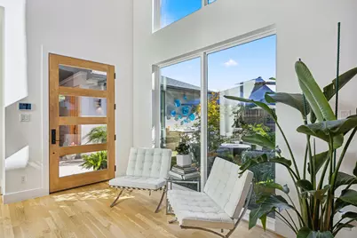 9733 Mixon Drive, Dallas, TX 75220 - Photo 10