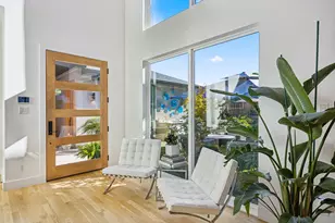 9733 Mixon Dr, Dallas, TX 75220 - Photo 10