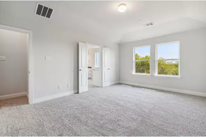 552 Hutchinson Lane, Lewisville, TX 75077 - Photo 8