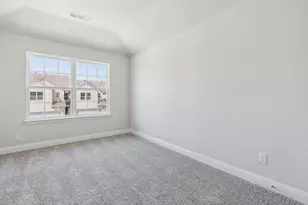 552 Hutchinson Ln, Lewisville, TX 75077 - Photo 12