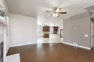 3306 Harbor Pointe Dr, Rowlett, TX 75088 - Photo 10